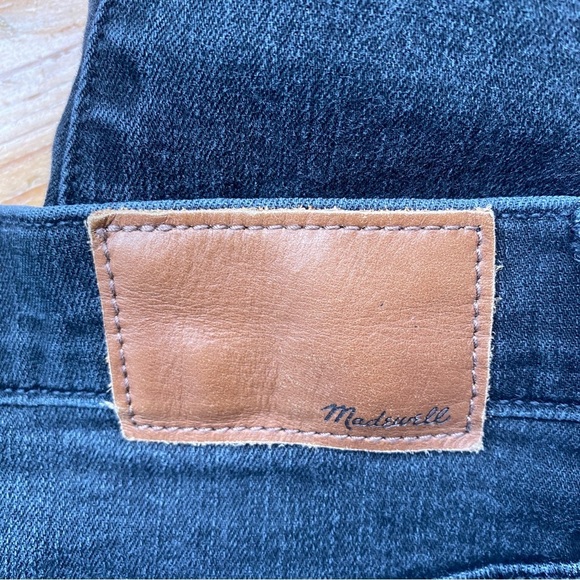 Madewell 9” High Riser Skinny  Exposed Button Fly Black Raw Hem Stretch Jean - Picture 10 of 16